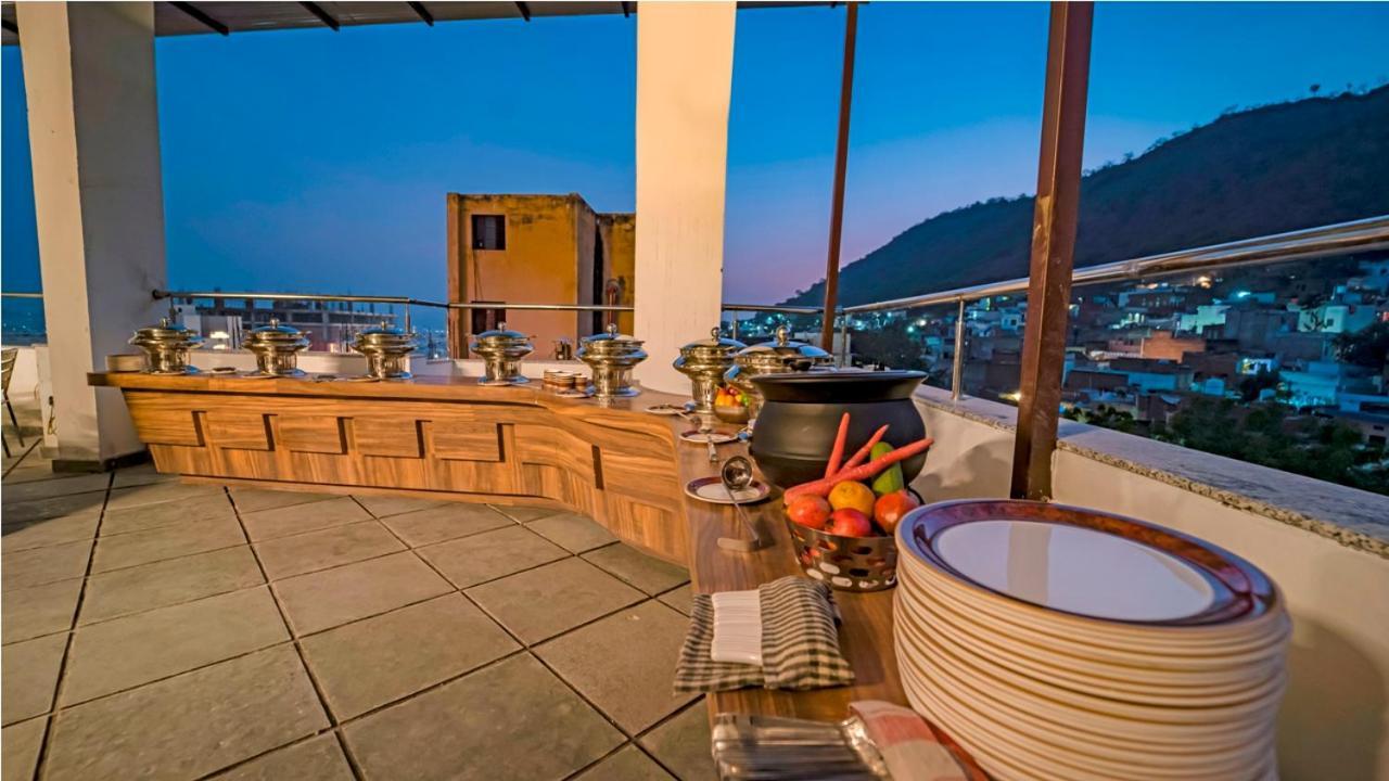 Hotel Wonder Cliff Udajpur Exteriér fotografie